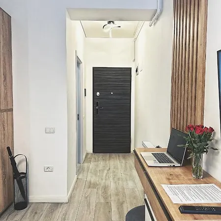 Sea Paradise Apartment *